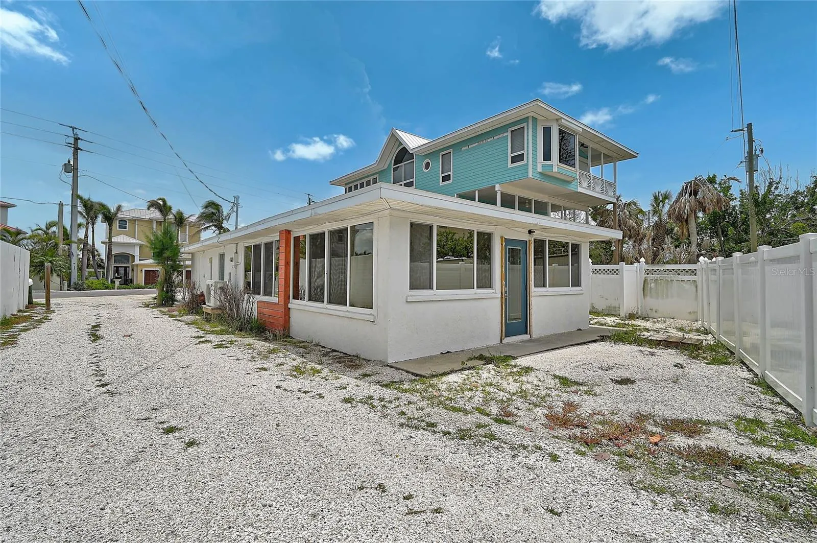 616 S CASEY KEY RD