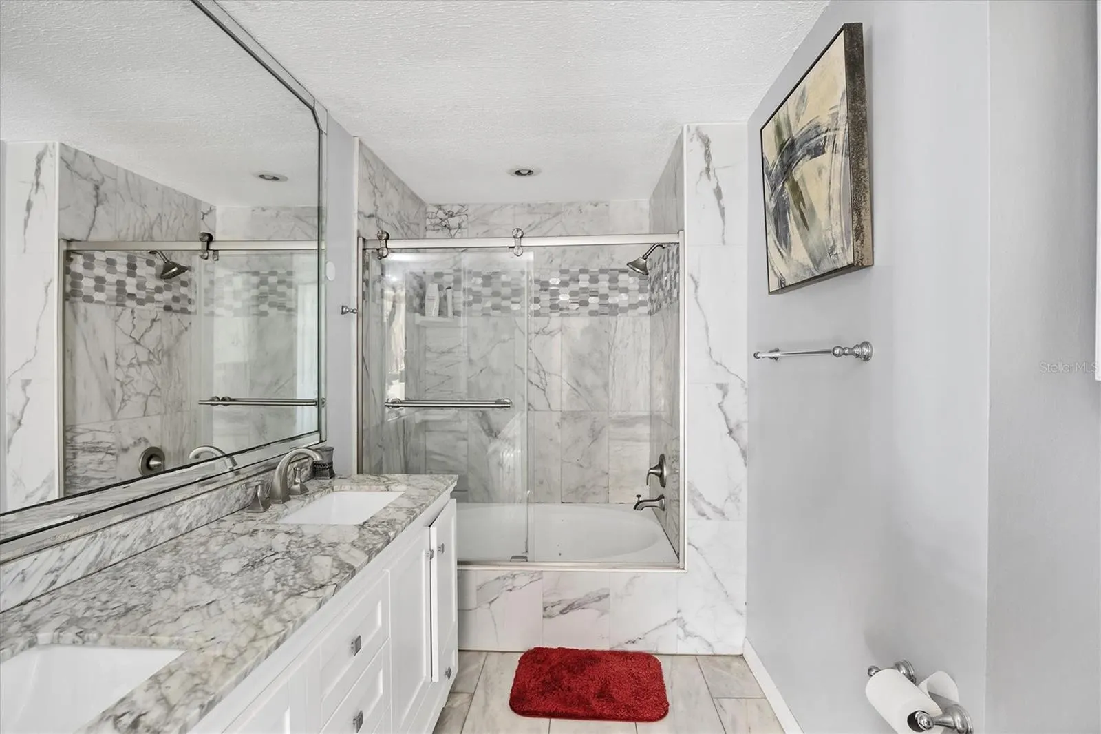 109 TAMIAMI TRL S