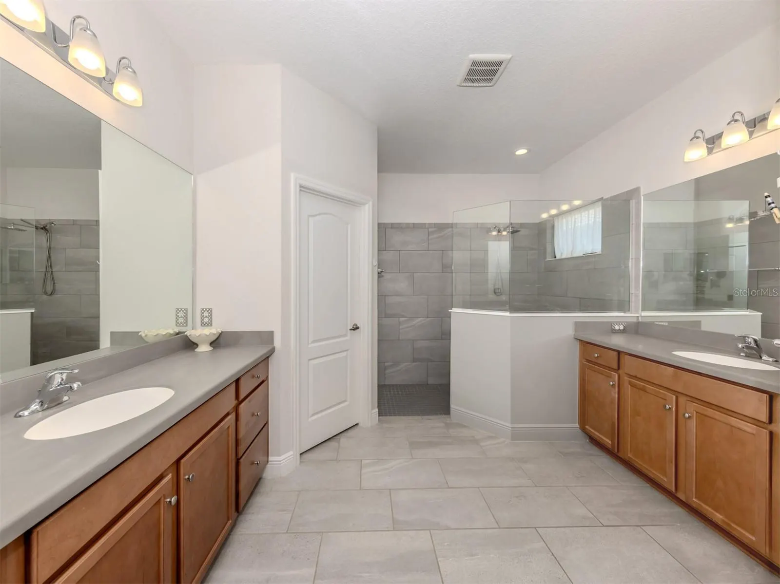 260 CORSANO DR