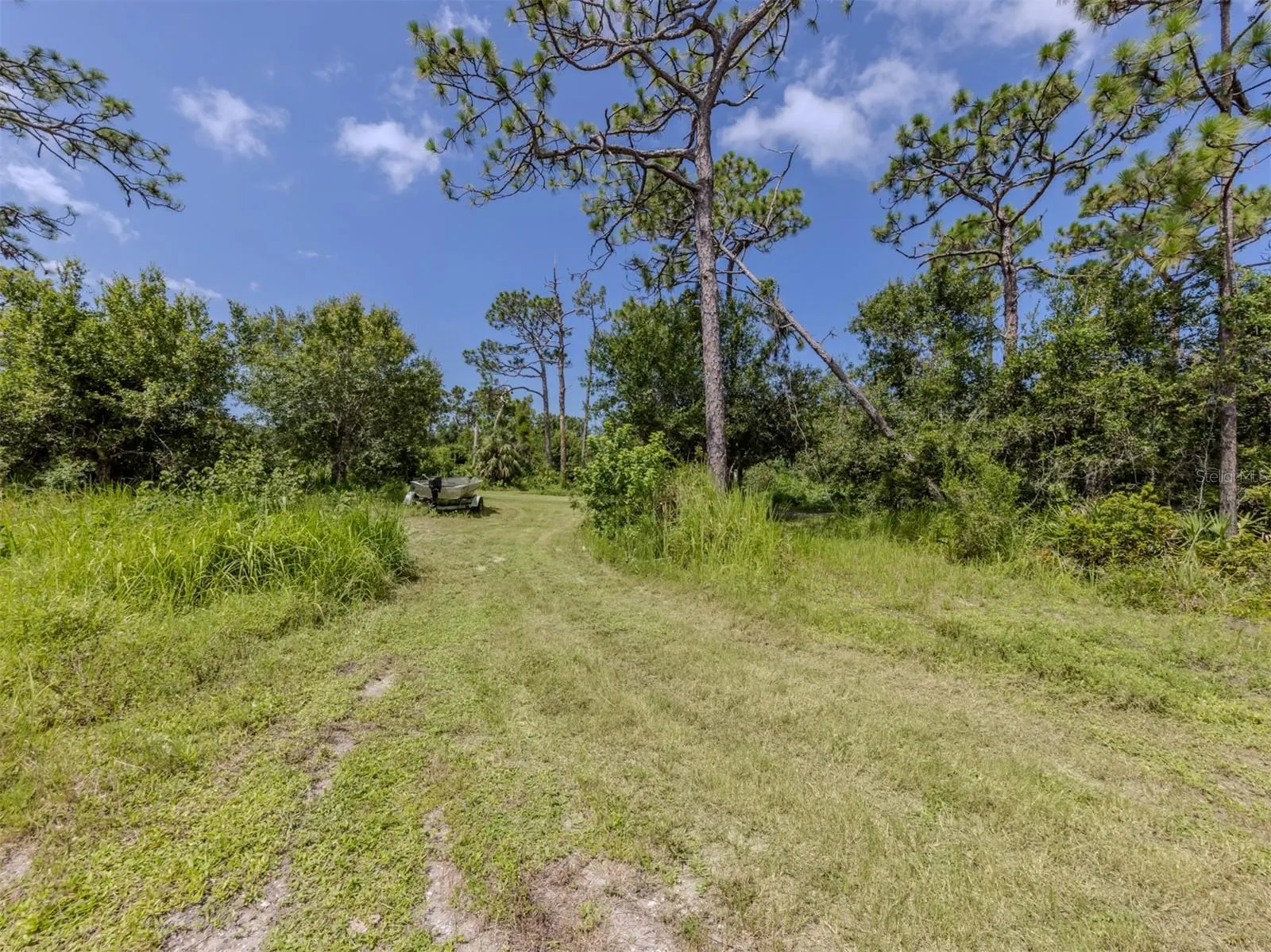 E MANASOTA BEACH RD