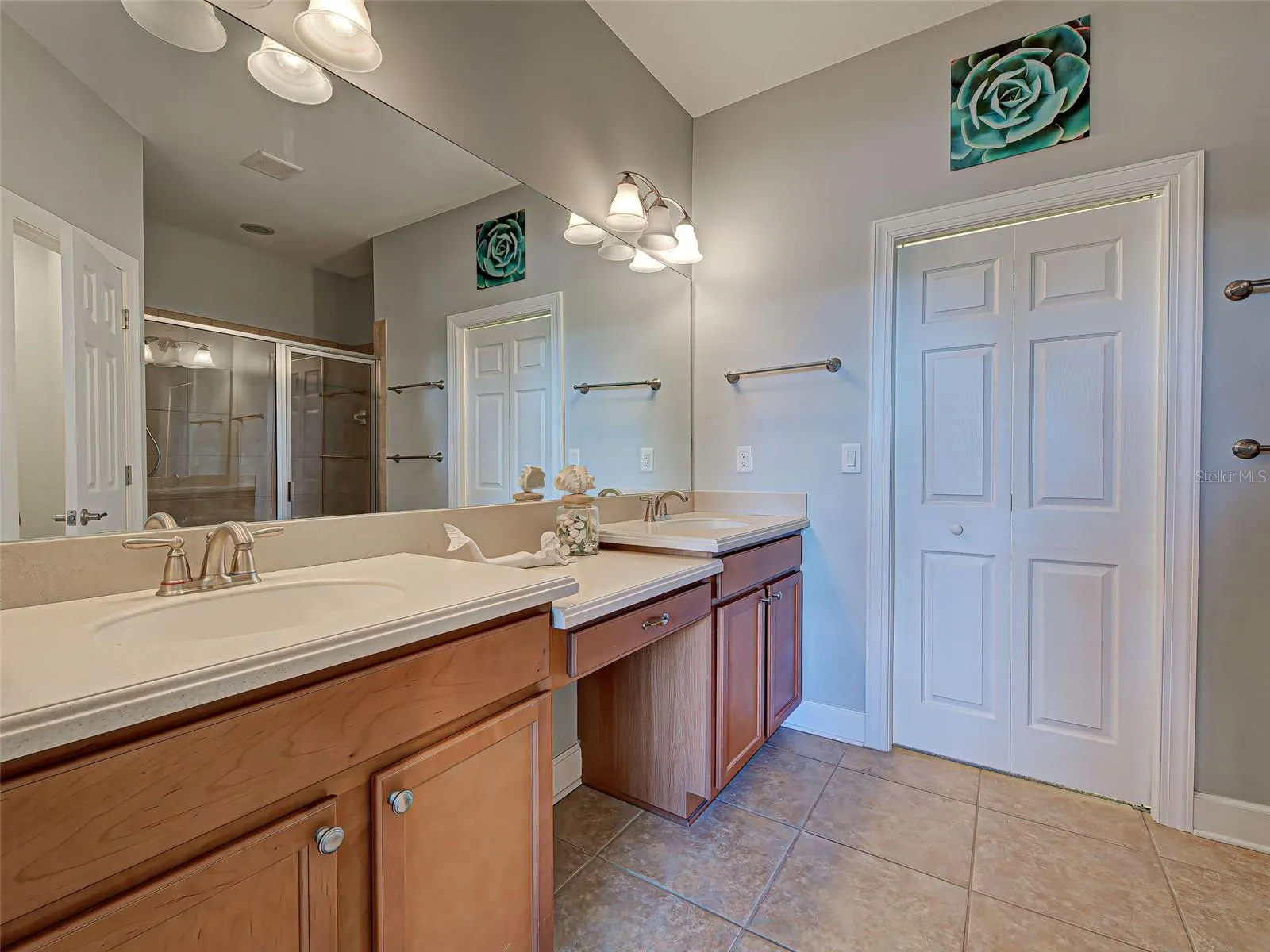 239 FONTANELLE CIR