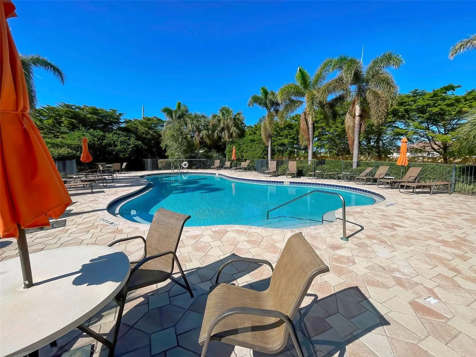 239 FONTANELLE CIR