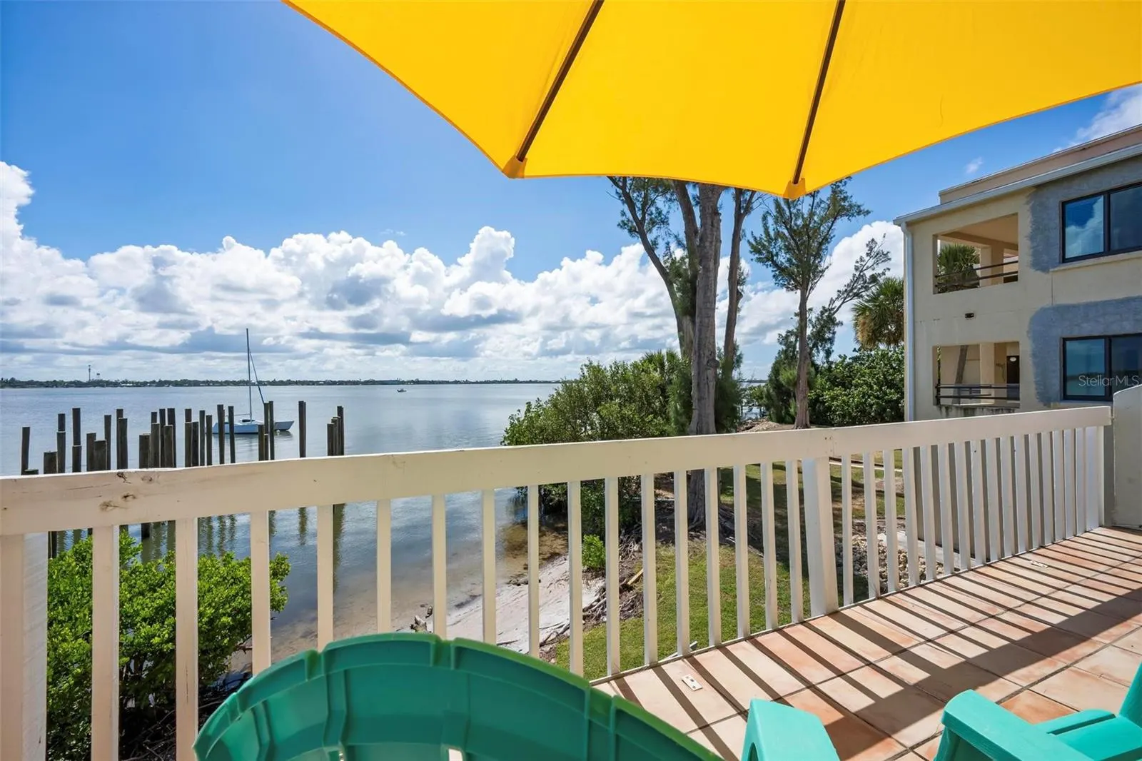 6005 N BEACH RD #19, #19