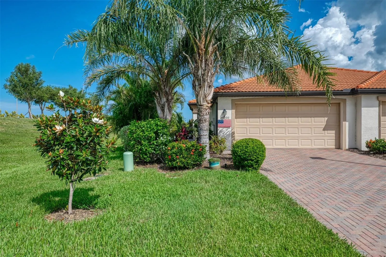24000 SKYFLOWER CT