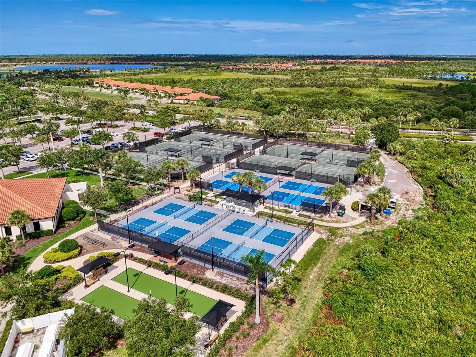 24000 SKYFLOWER CT