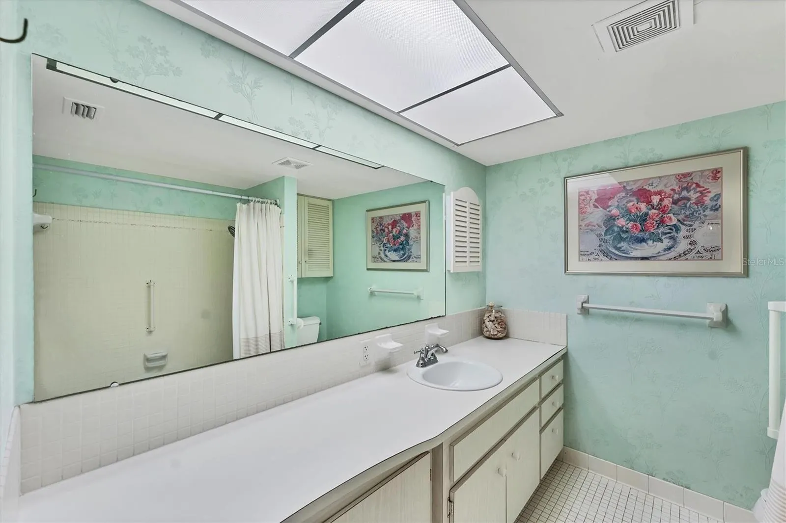 1200 TARPON CENTER DR #306, #306