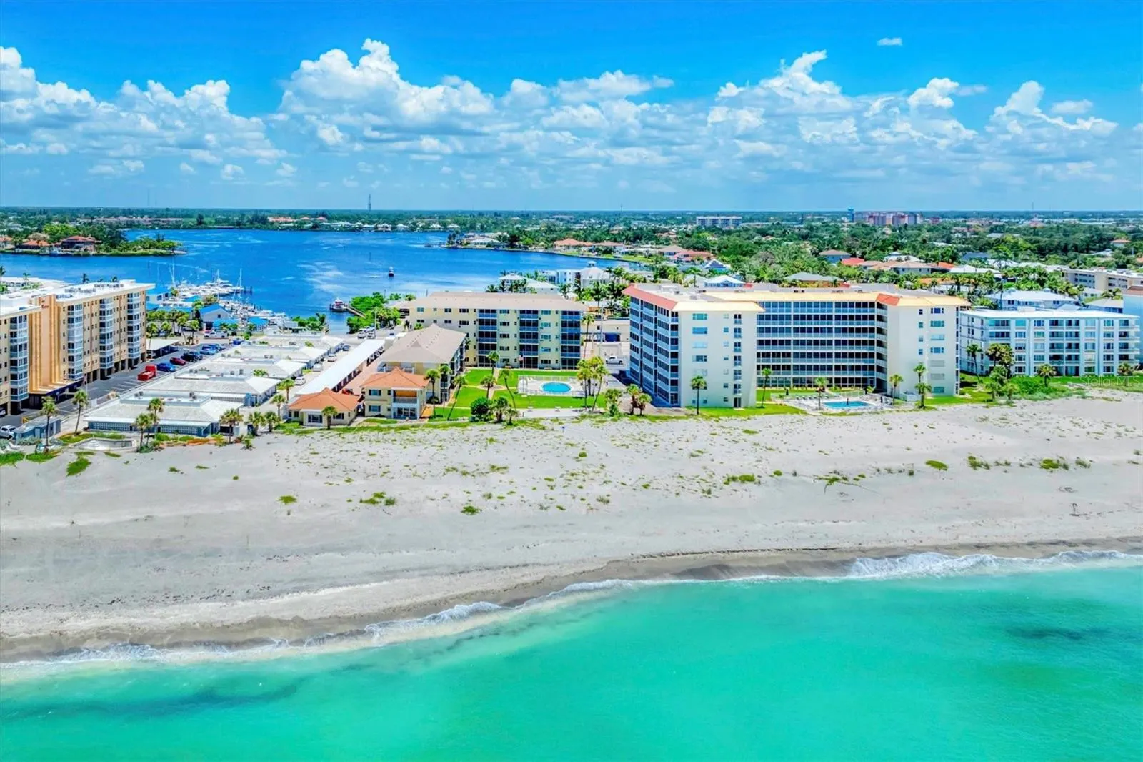 1200 TARPON CENTER DR #306, #306