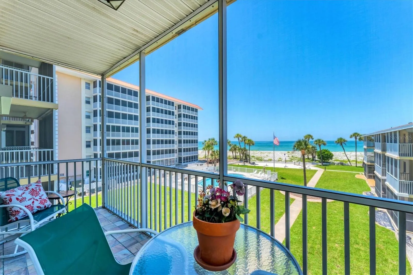 1200 TARPON CENTER DR #306, #306