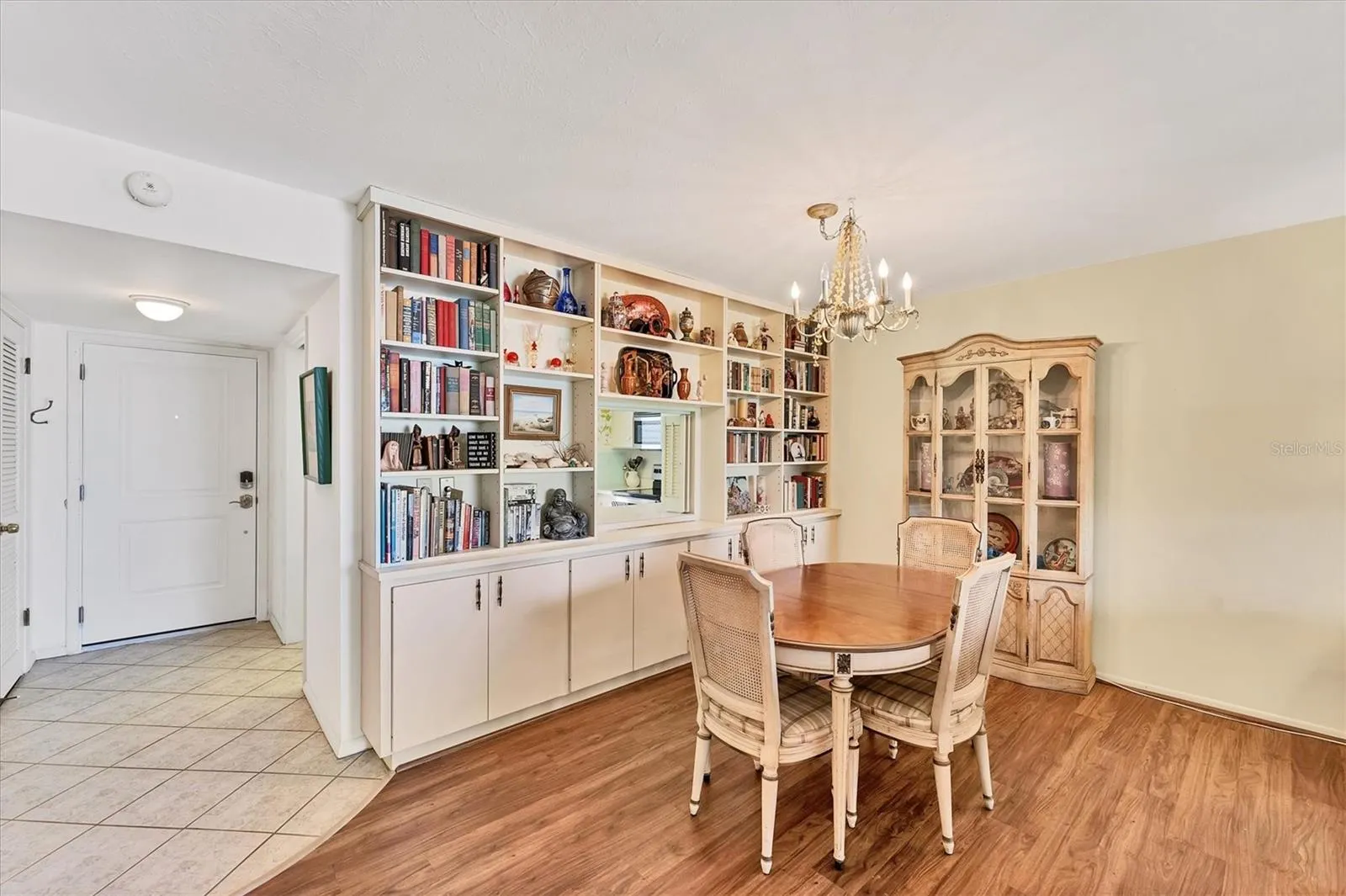 1200 TARPON CENTER DR #306, #306