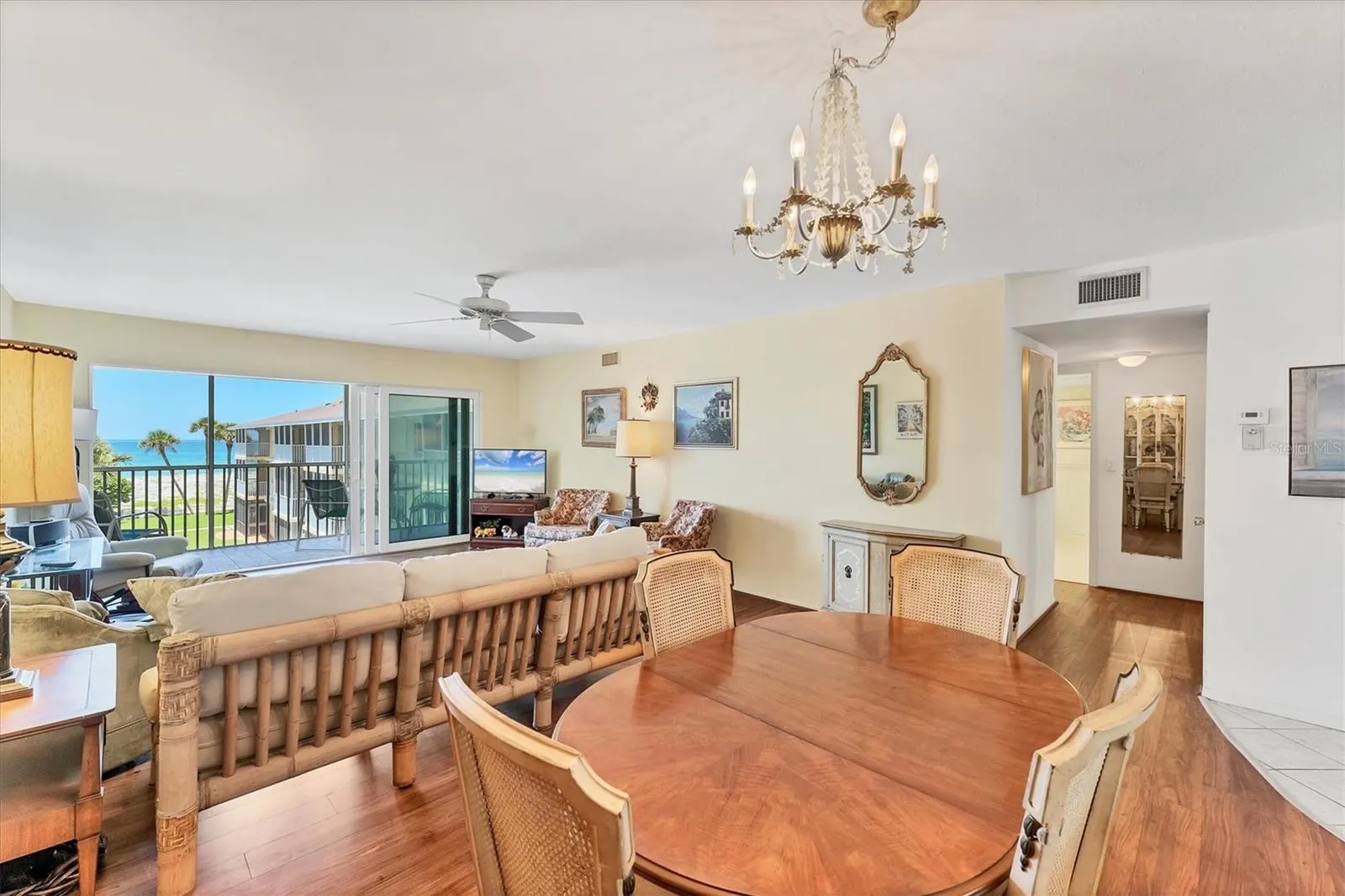 1200 TARPON CENTER DR #306, #306