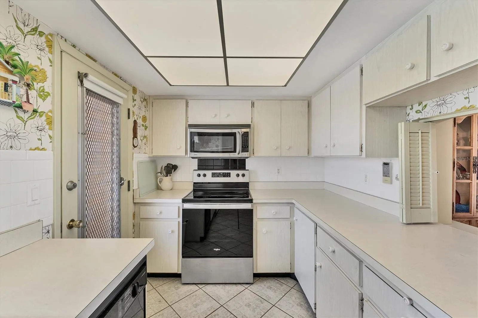 1200 TARPON CENTER DR #306, #306