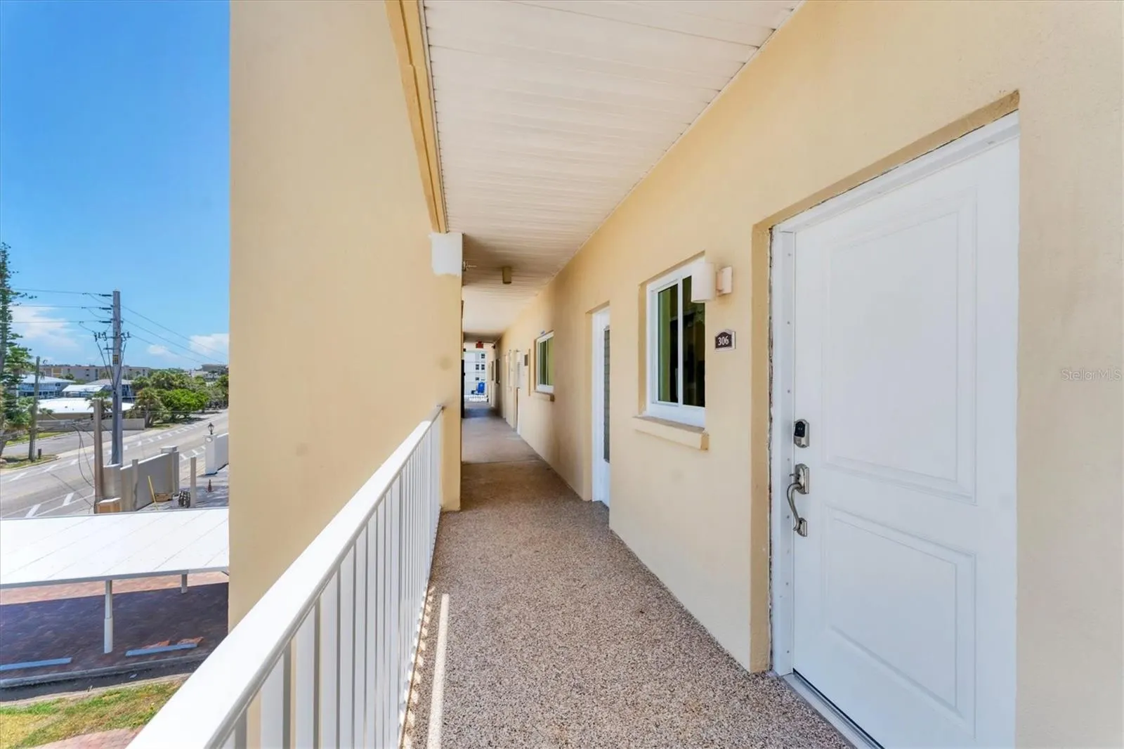 1200 TARPON CENTER DR #306, #306