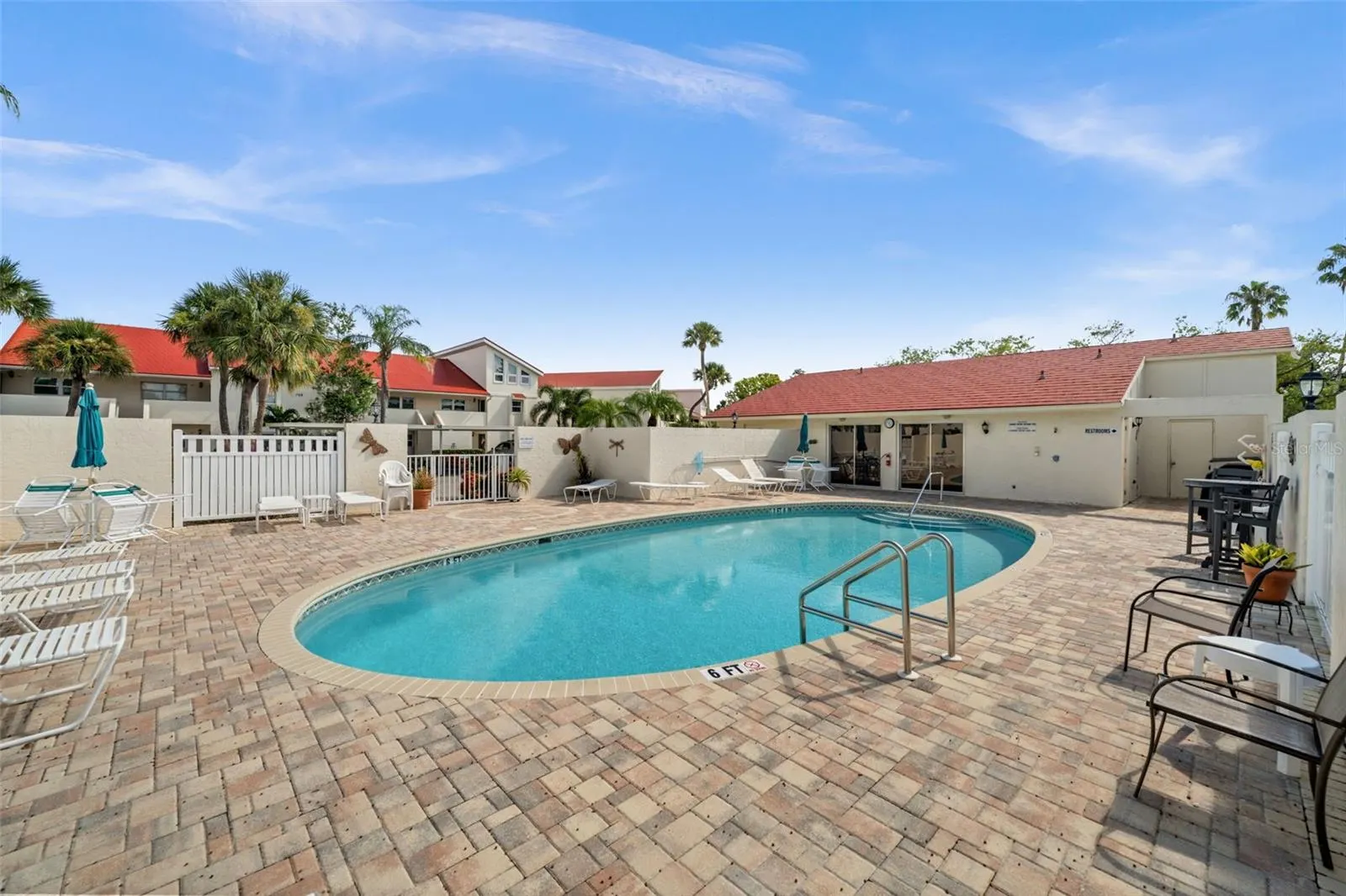 760 VILLAGE CIR #109, #109