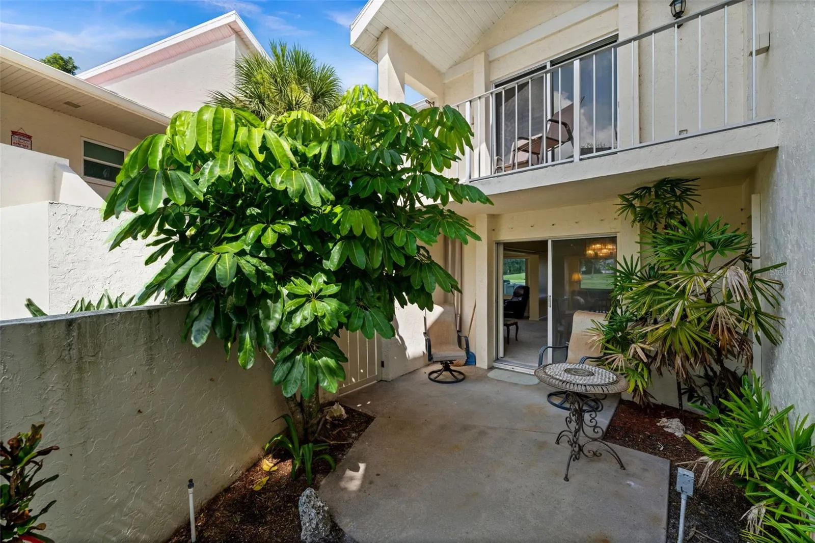760 VILLAGE CIR #109, #109