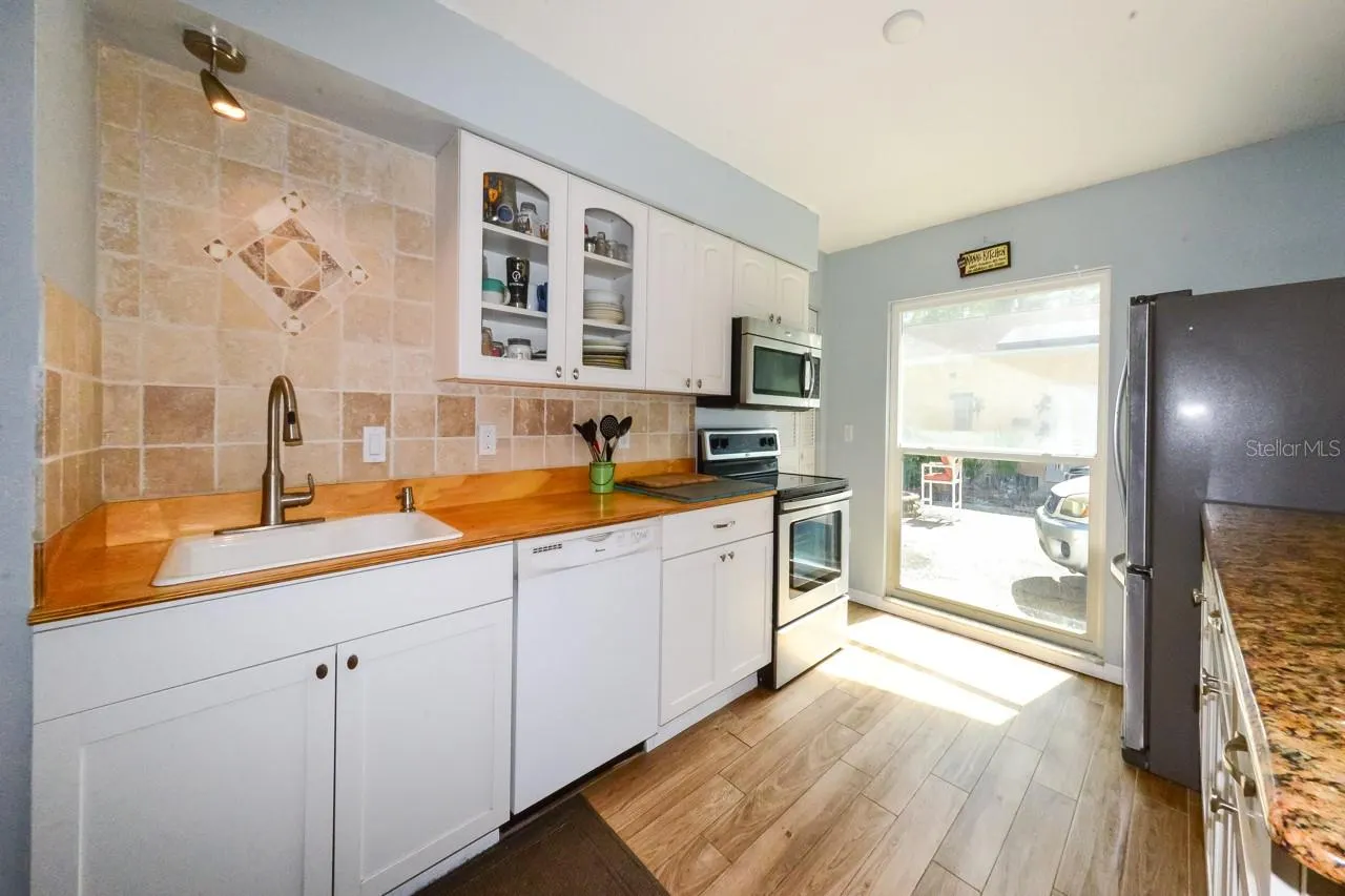 273 S HAVANA RD