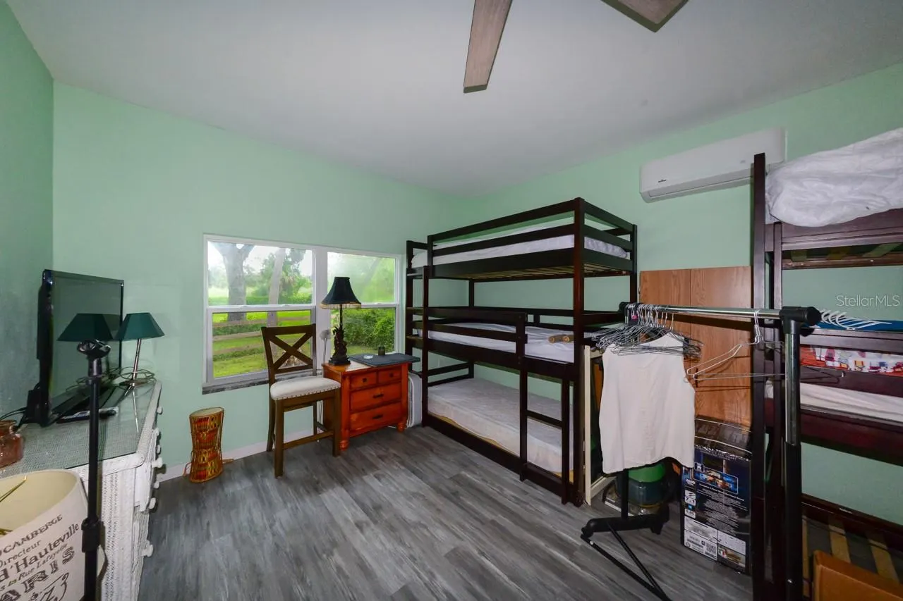 273 S HAVANA RD