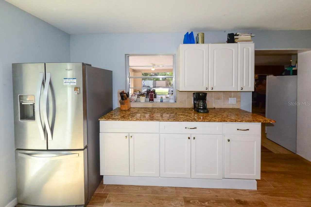 273 S HAVANA RD