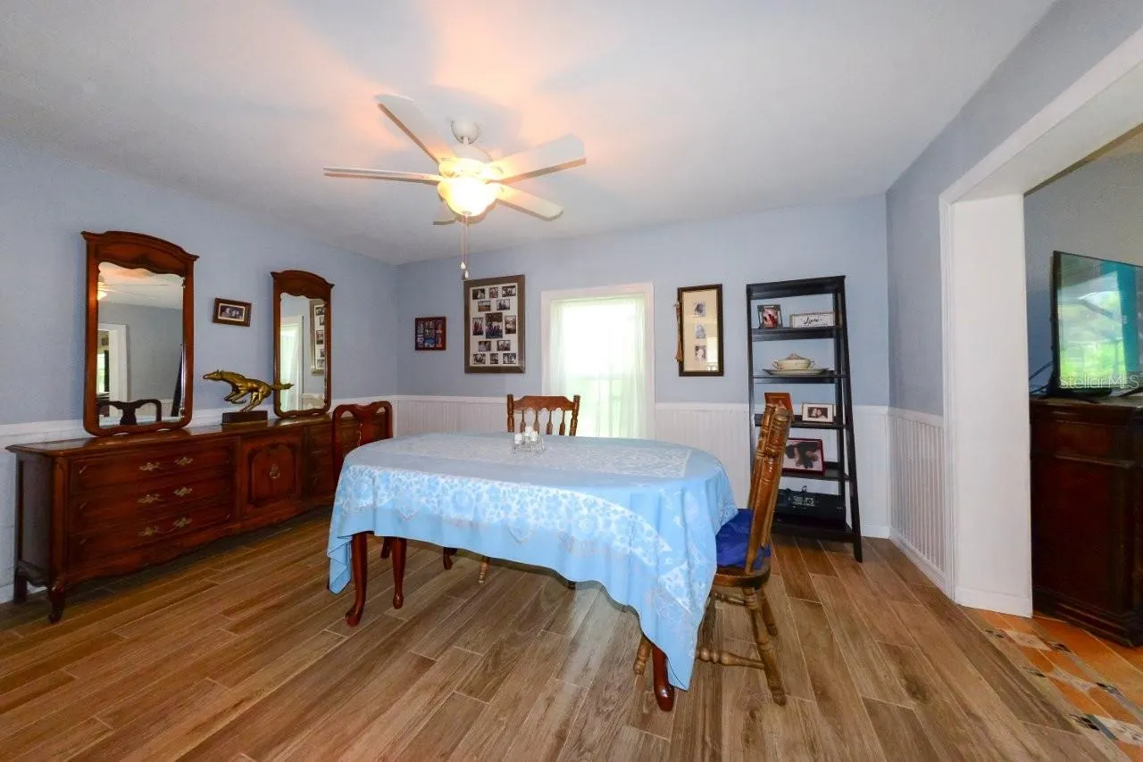 273 S HAVANA RD