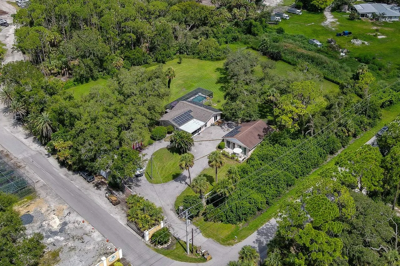 273 S HAVANA RD