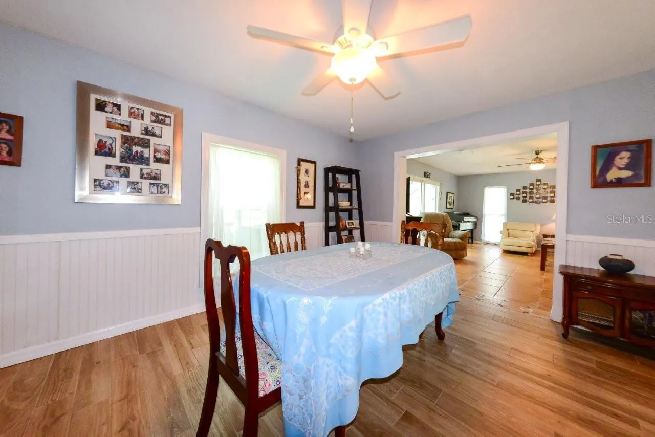 273 S HAVANA RD