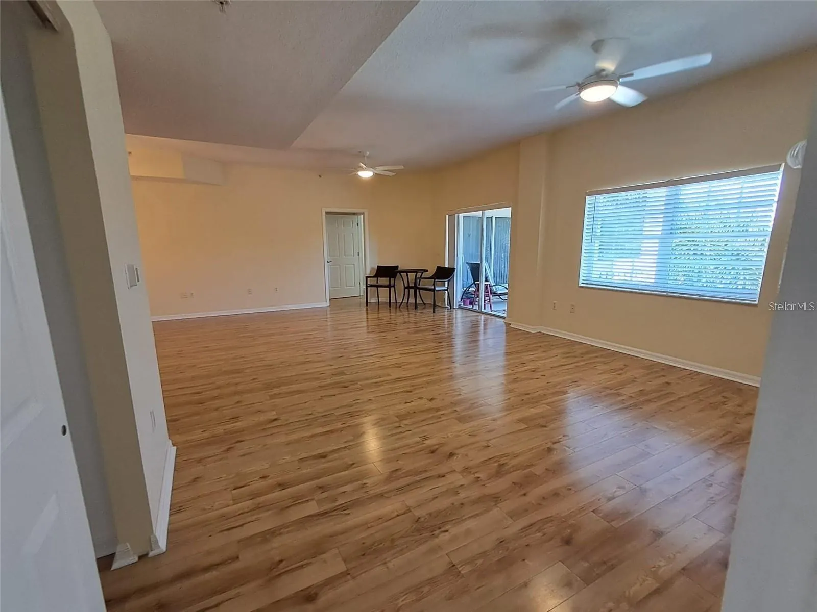 3730 CADBURY CIR #400, #400