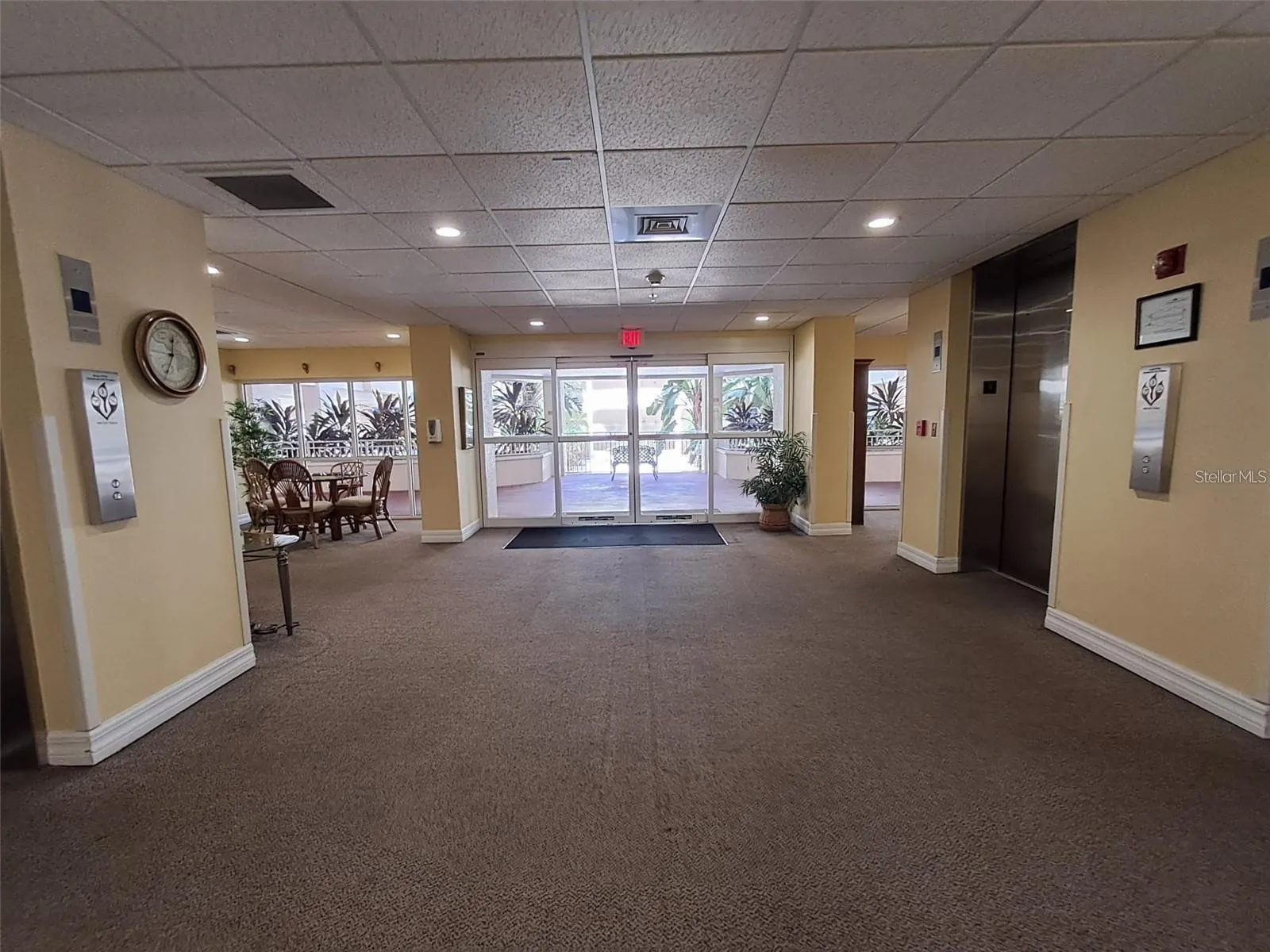 3730 CADBURY CIR #400, #400