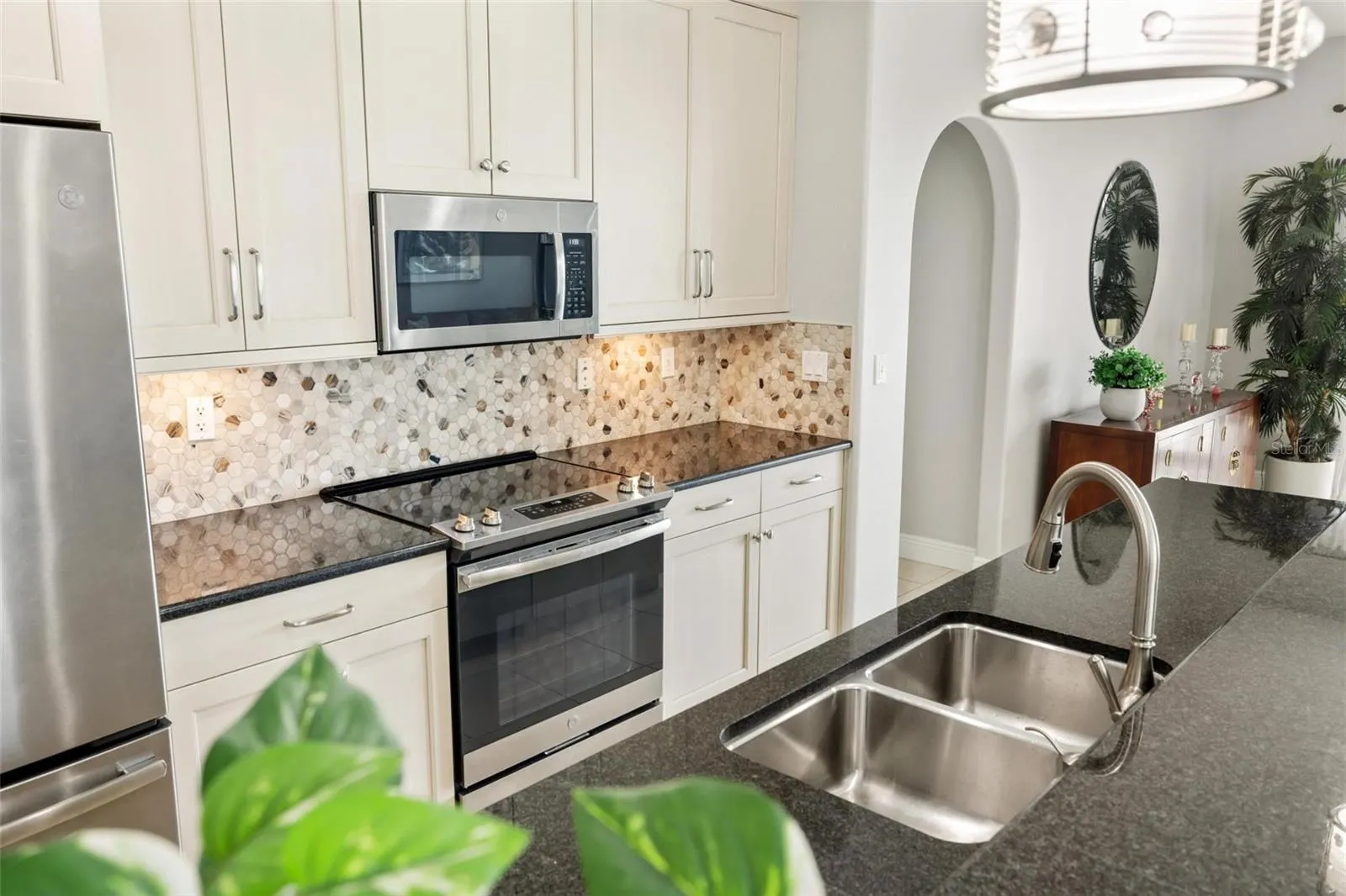 147 TAMPA AVE E #304, #304