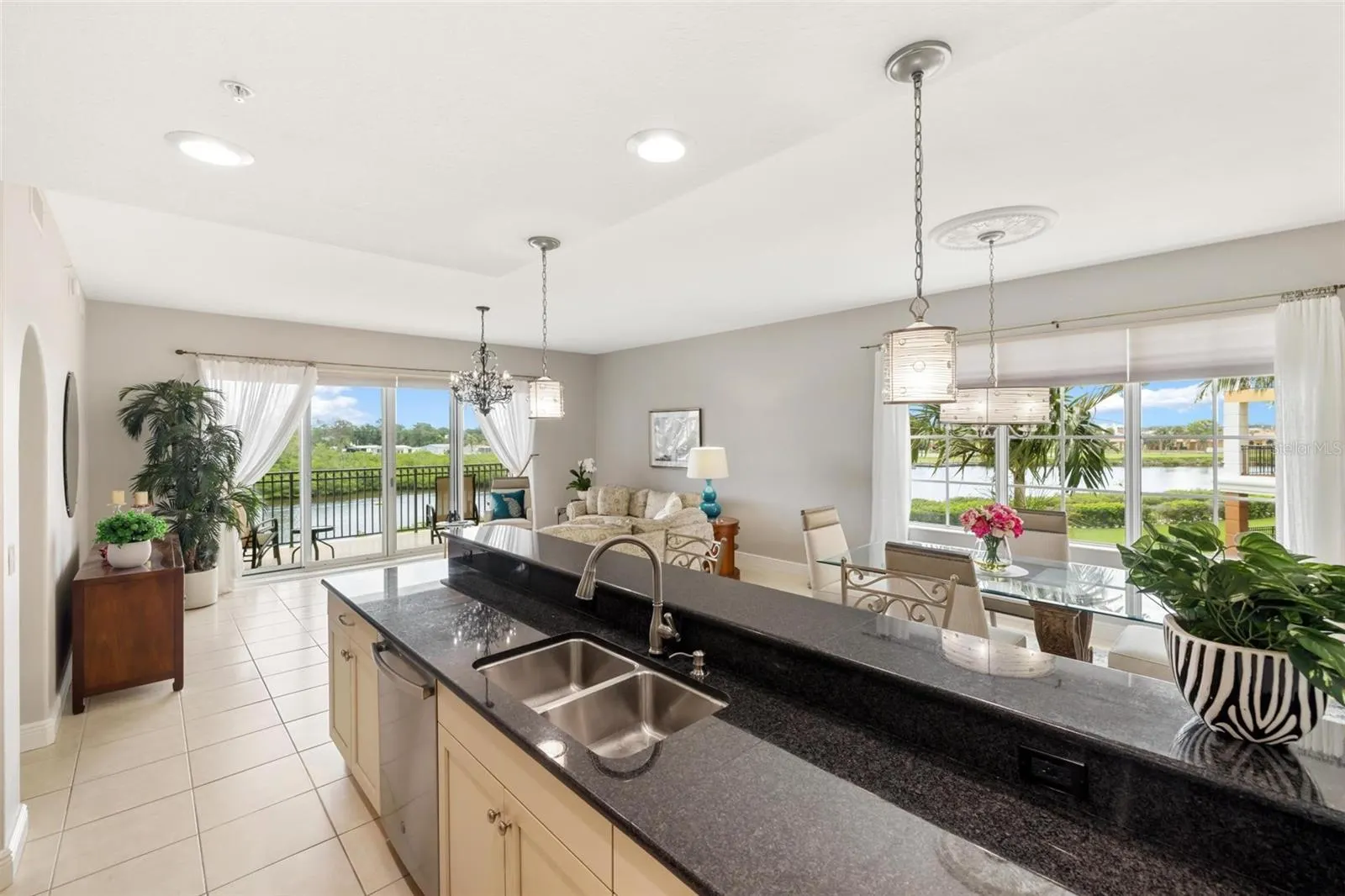 147 TAMPA AVE E #304, #304