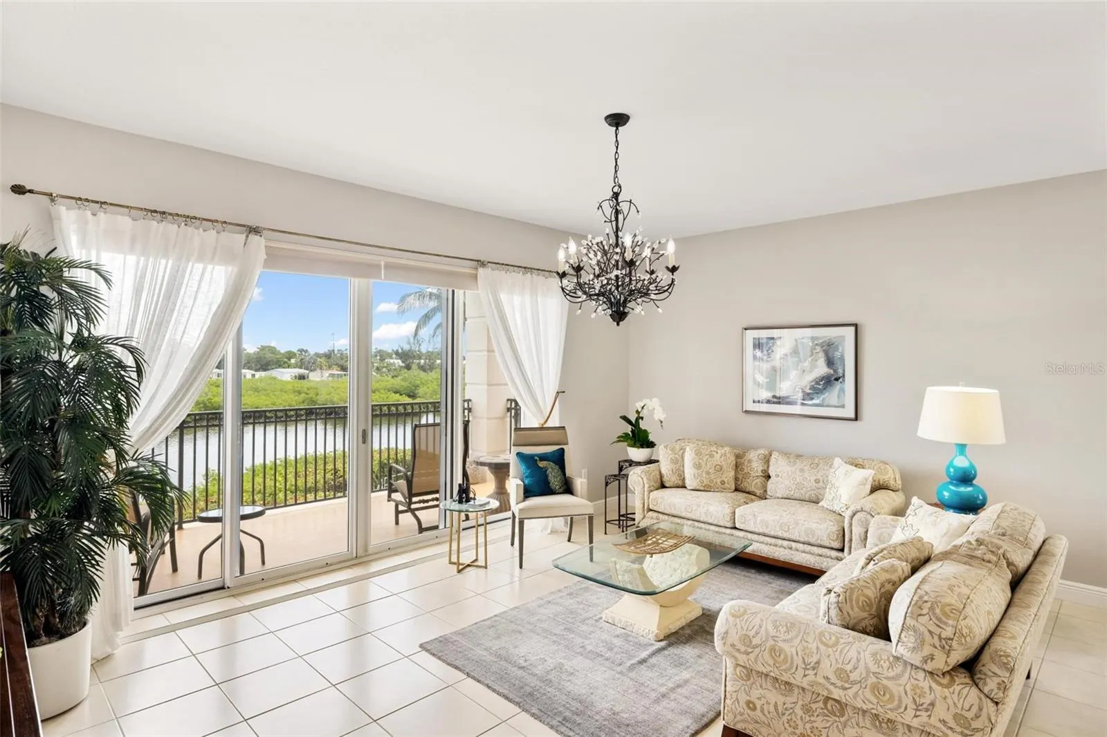 147 TAMPA AVE E #304, #304