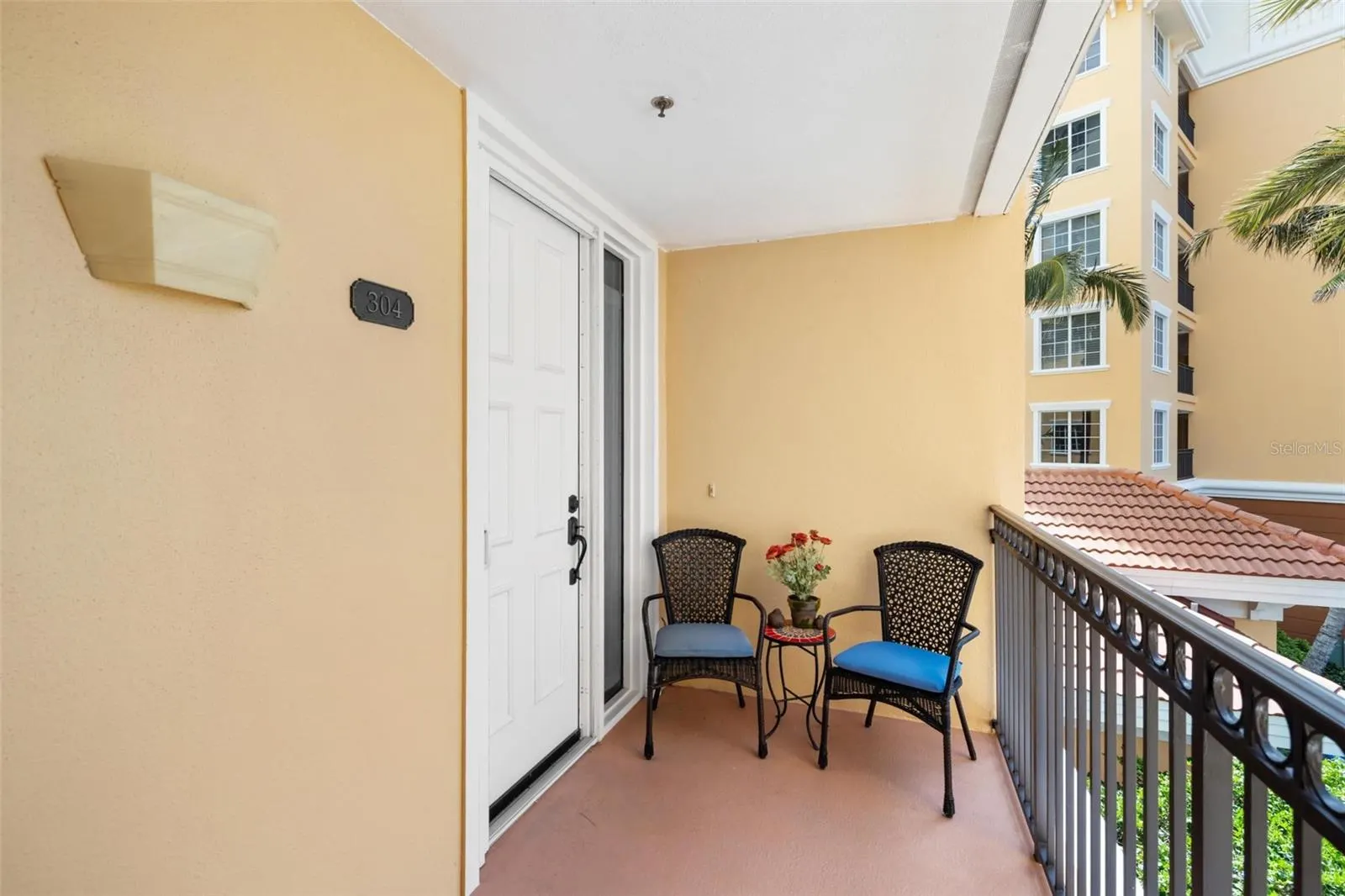 147 TAMPA AVE E #304, #304