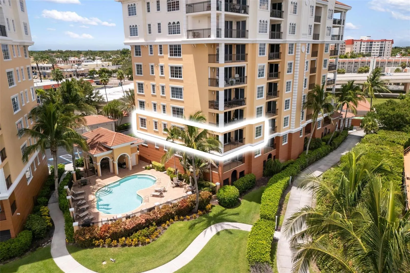 147 TAMPA AVE E #304, #304