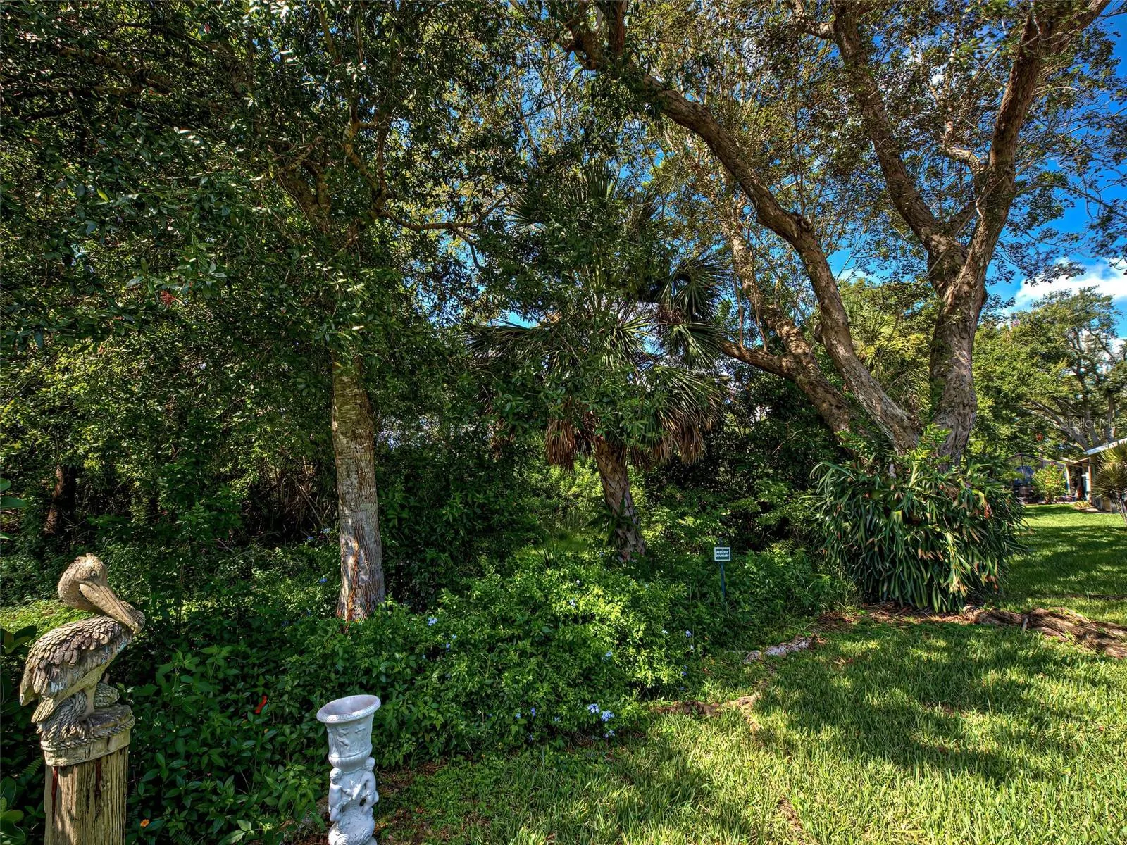 406 PENDLETON DR