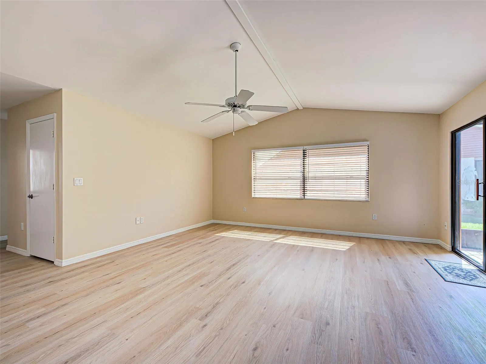 406 PENDLETON DR