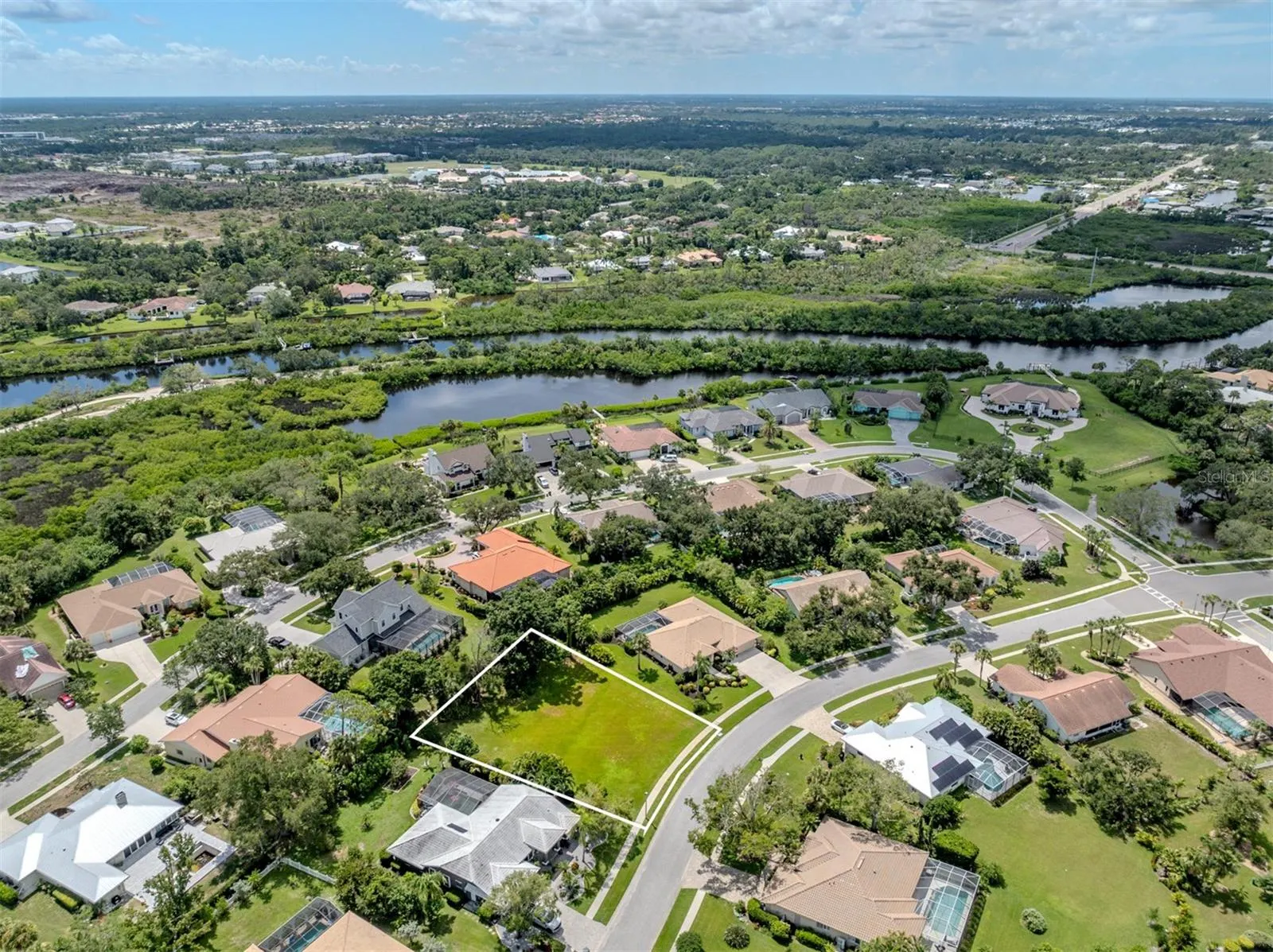 SORRENTO WOODS BLVD