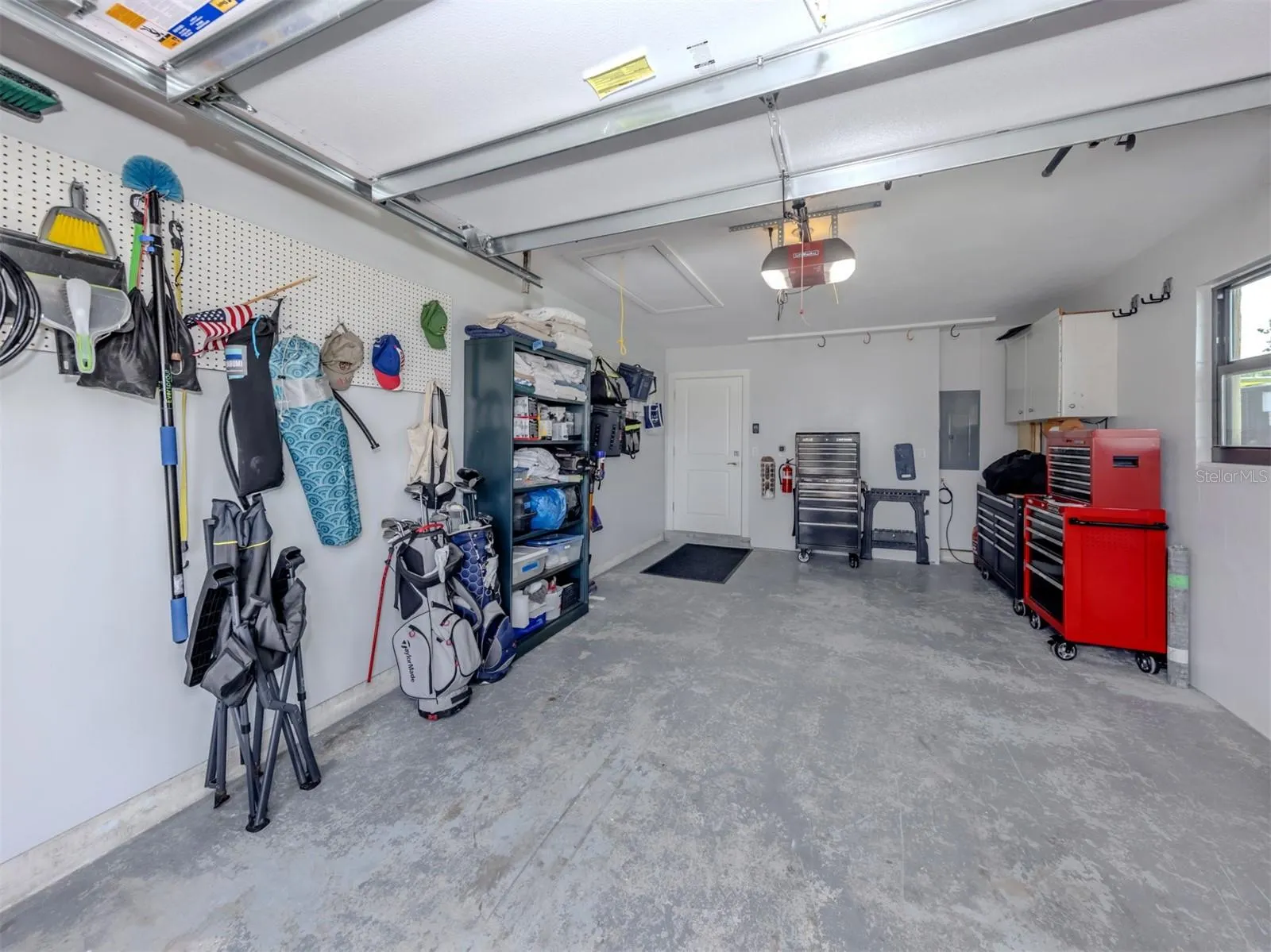 515 EVERGLADES DR