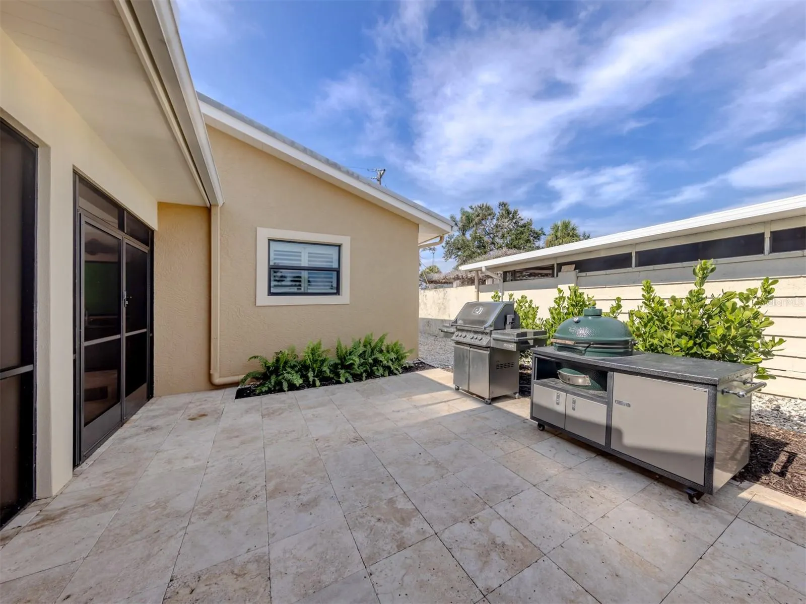 515 EVERGLADES DR