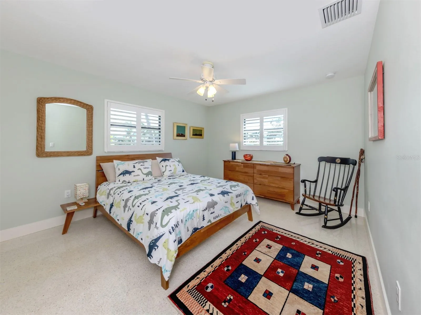 515 EVERGLADES DR