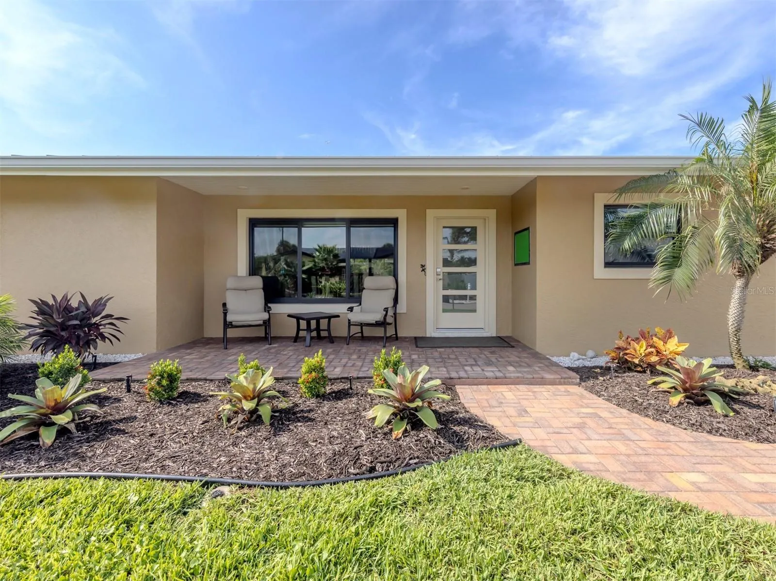 515 EVERGLADES DR