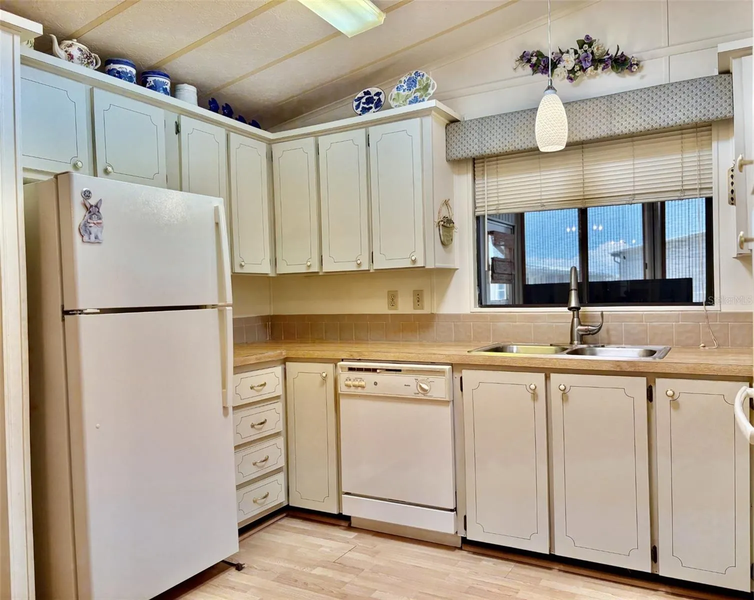 113 RAROTONGA RD
