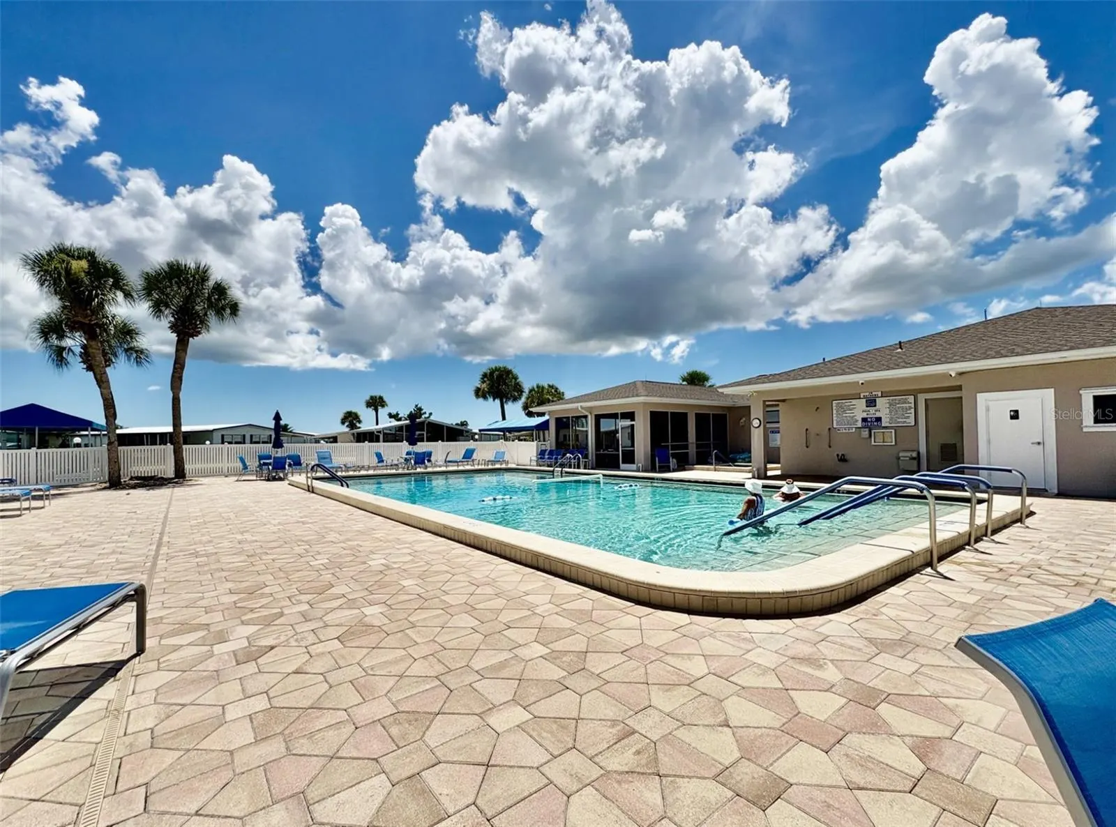 113 RAROTONGA RD