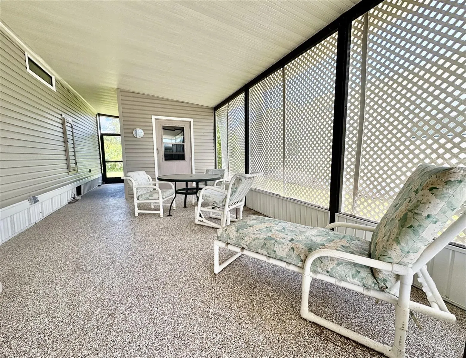 113 RAROTONGA RD