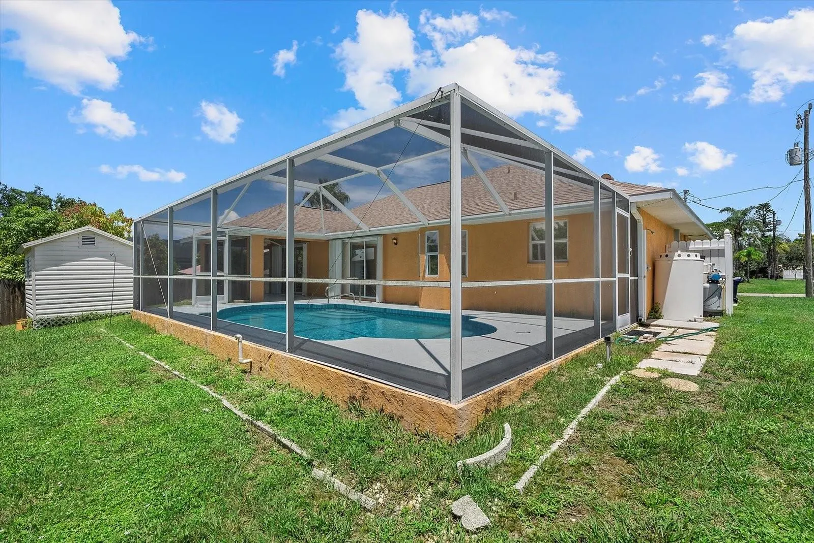 715 LEHIGH RD