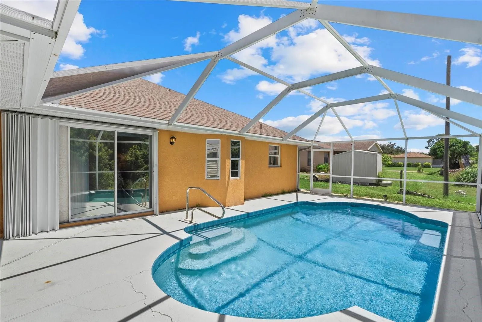 715 LEHIGH RD