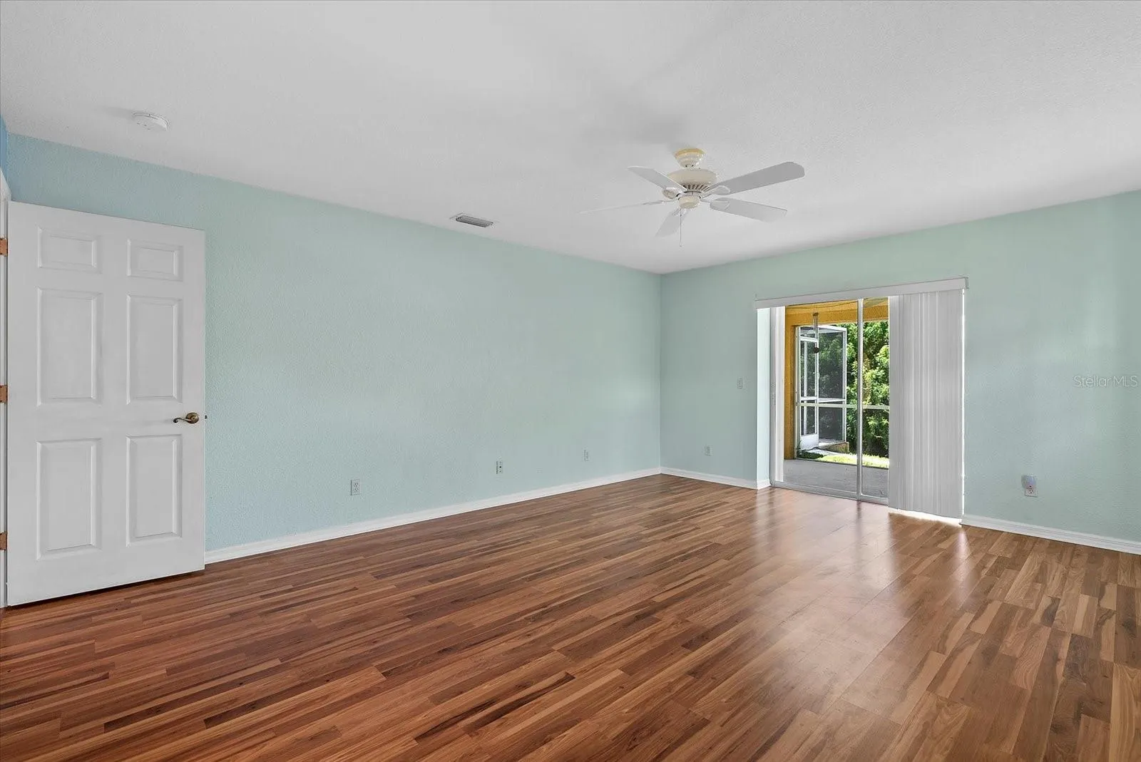 715 LEHIGH RD