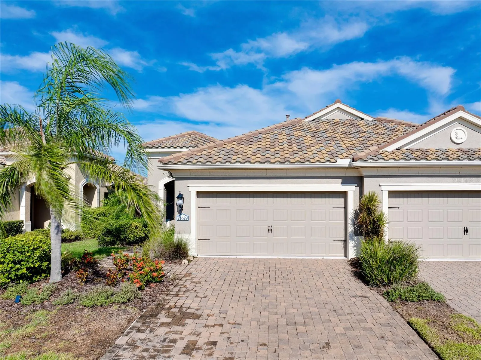 21629 AVON PARK CT