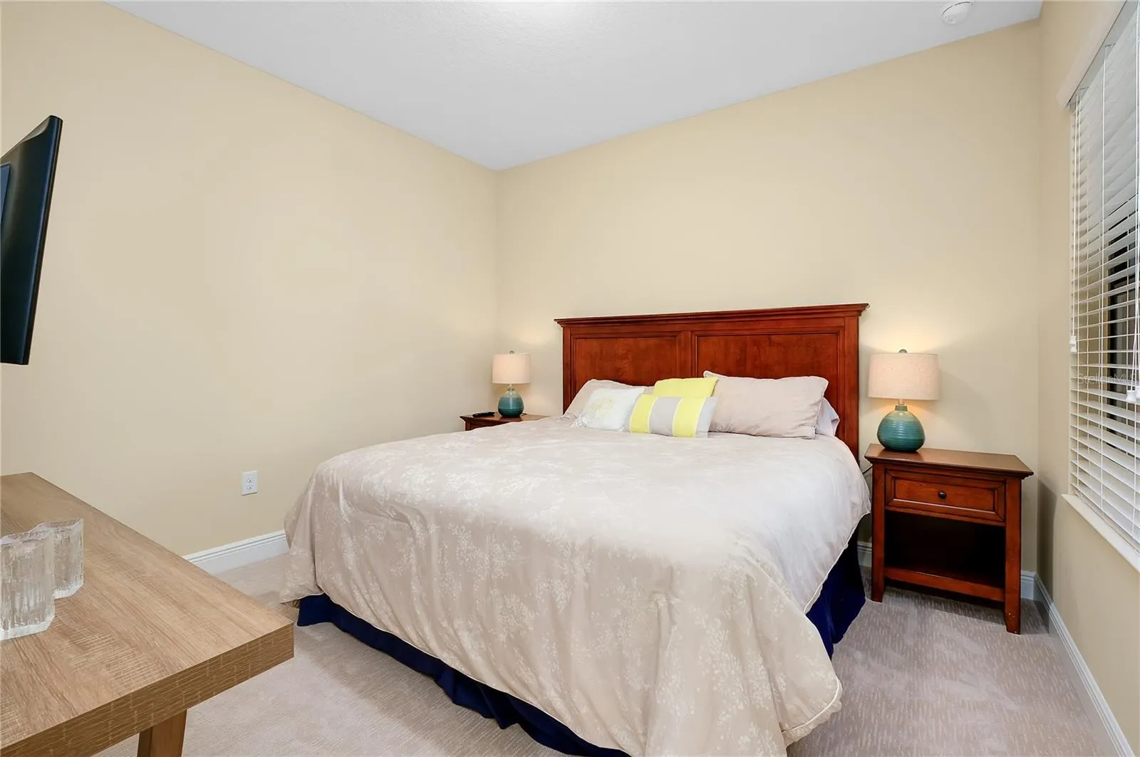 21629 AVON PARK CT