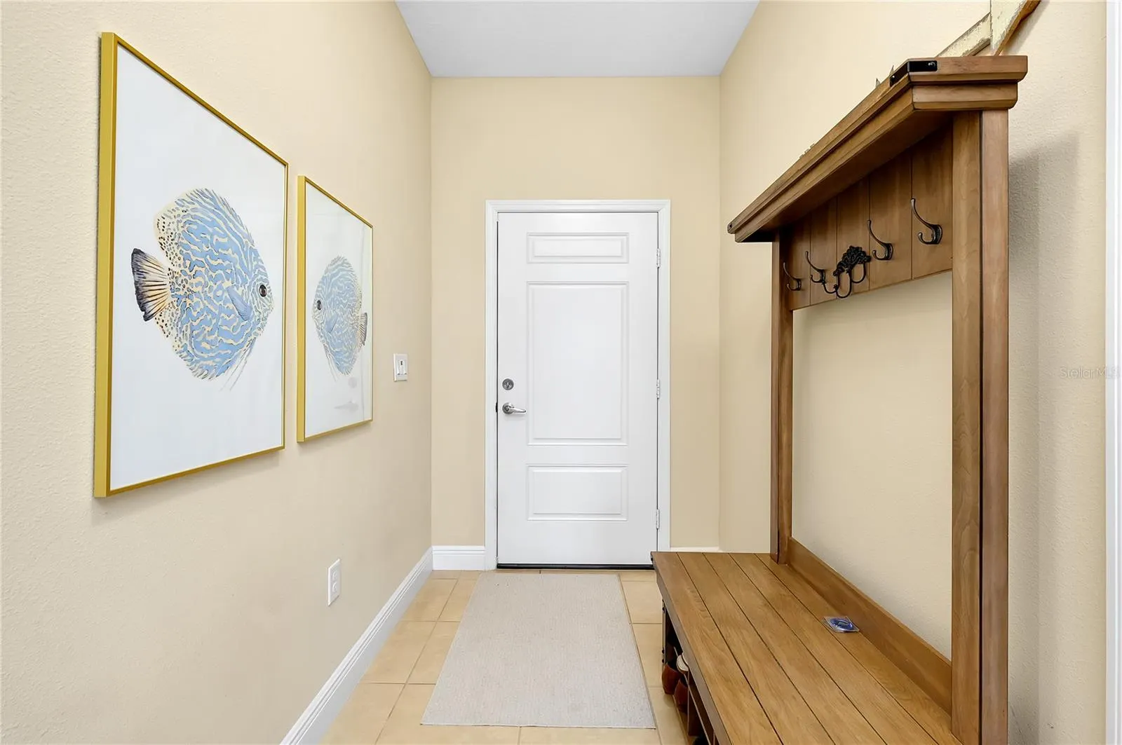 21629 AVON PARK CT