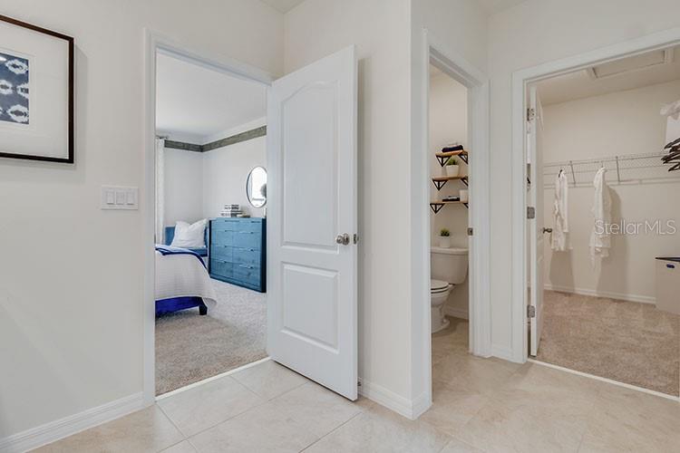 5633 WINONA DR