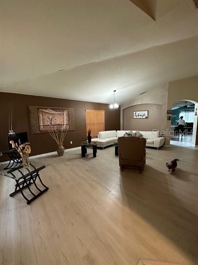 2952 CONNER LN