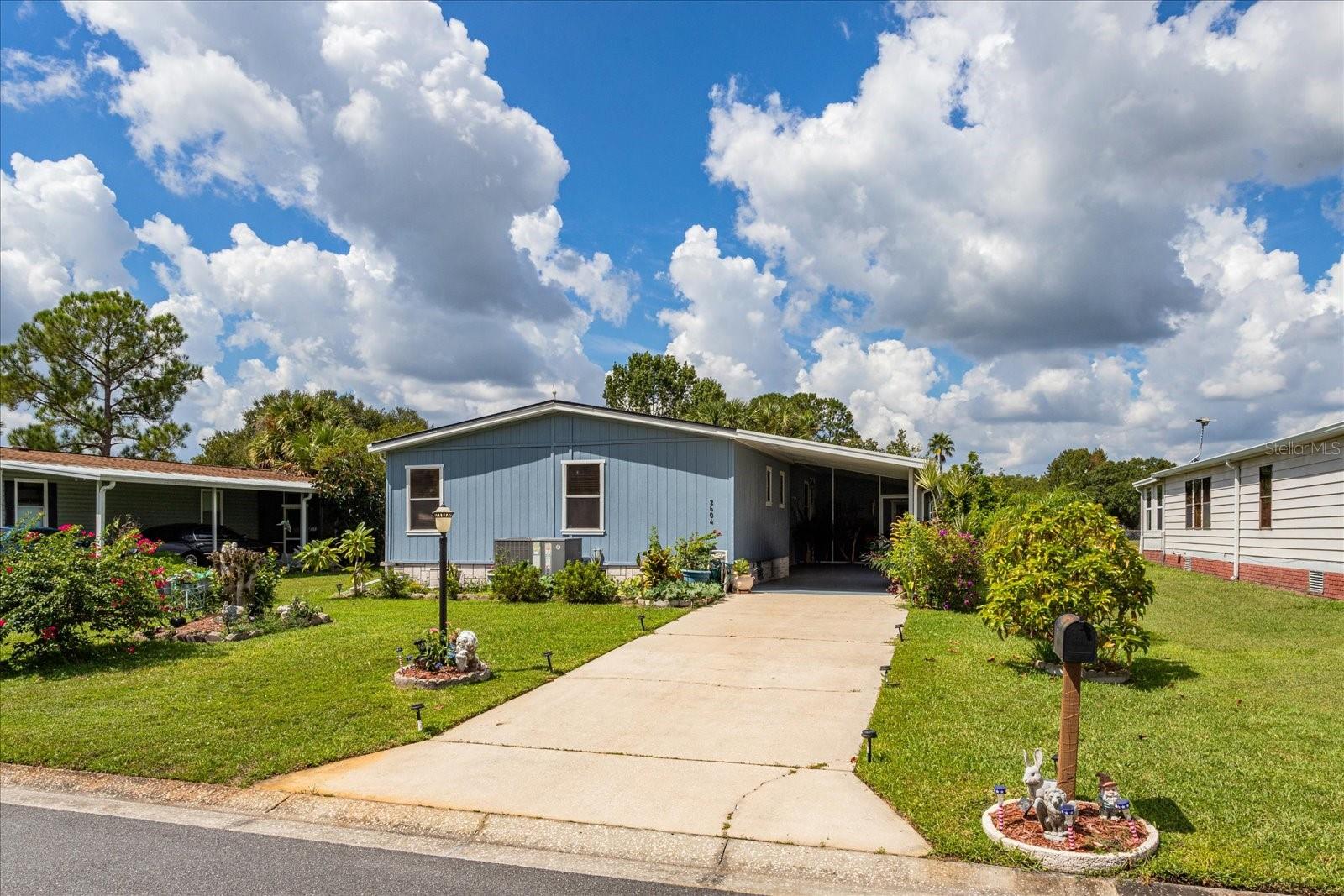 2604 SALINA WAY